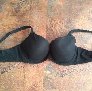 2/$25 VS🖤🛍️ black body by victoria demi bra 34DD